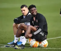 开云在线登陆入口-皇家社会官宣签约备战欧联TheShy连续三场比赛得分超过高光表现之后，北京首钢完成体检